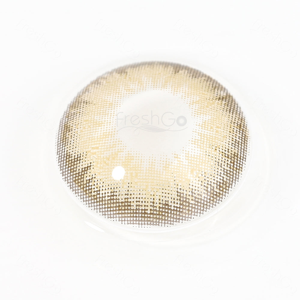 Diamond Allure Blonde Colored Contacts - Image 4 | カラーコンタクト | FreshGo