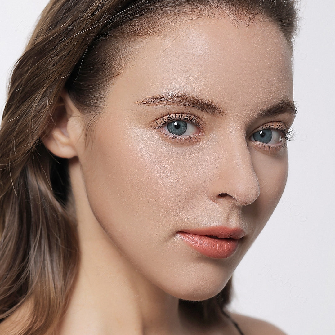 Fiesta Gray Colored Contacts - Image 4 | カラーコンタクト | FreshGo