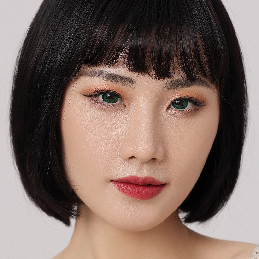 Flame Green Colored Contacts - Image 4 | カラーコンタクト | FreshGo