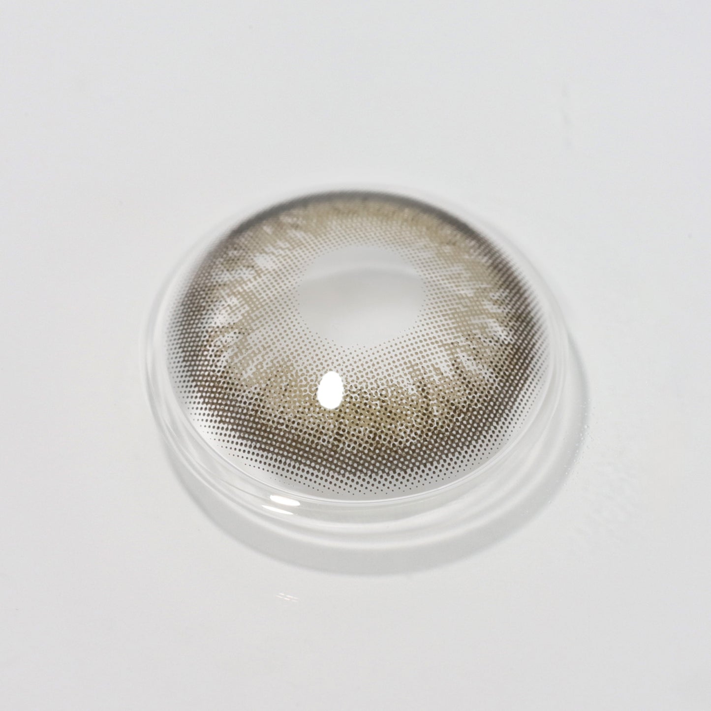 BLUSH GIRL Shadow Gray Colored Contacts - Image 5 | カラーコンタクト | FreshGo